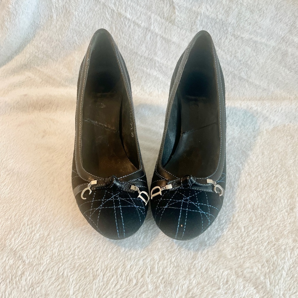 Dior Black Cannage Stitched Bow Pumps - Picture 3 of 9